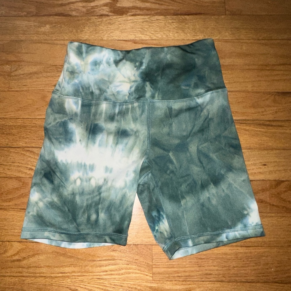 Tie dye biker shorts